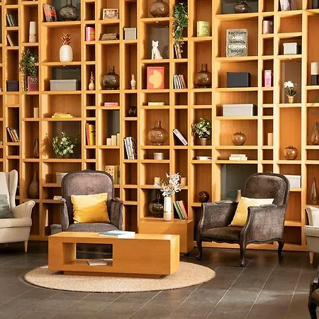 Innside Old Town Hotel 4*