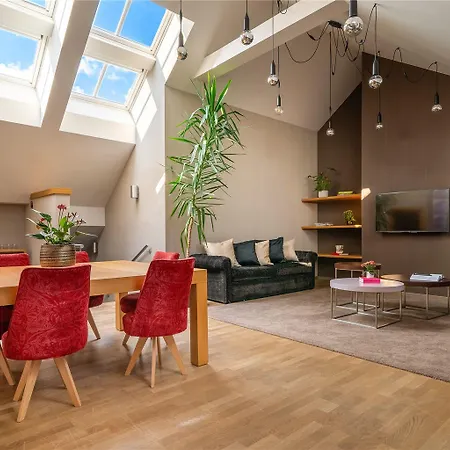 Otel Innside Old Town