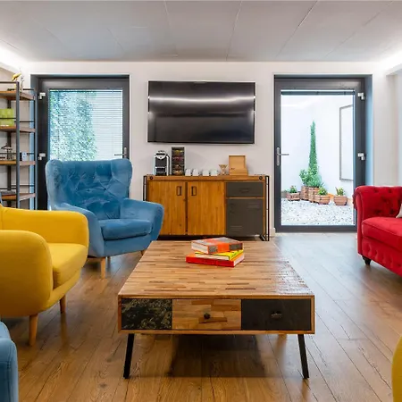 Innside Old Town Ξενοδοχείο 4*