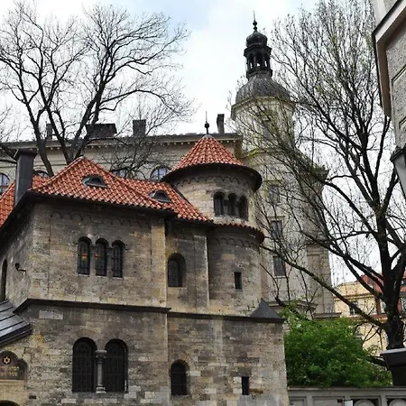 Innside Old Town מלון 4*