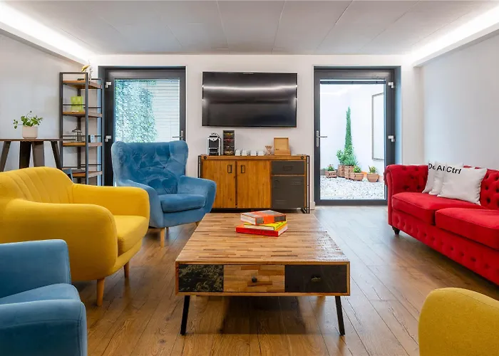 Innside Old Town Hotel 4*